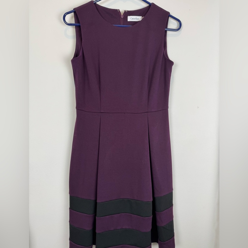 Calvin Klein Plum Fit & Flare Sleeveless Dress Black Stripe Hem Size 6P